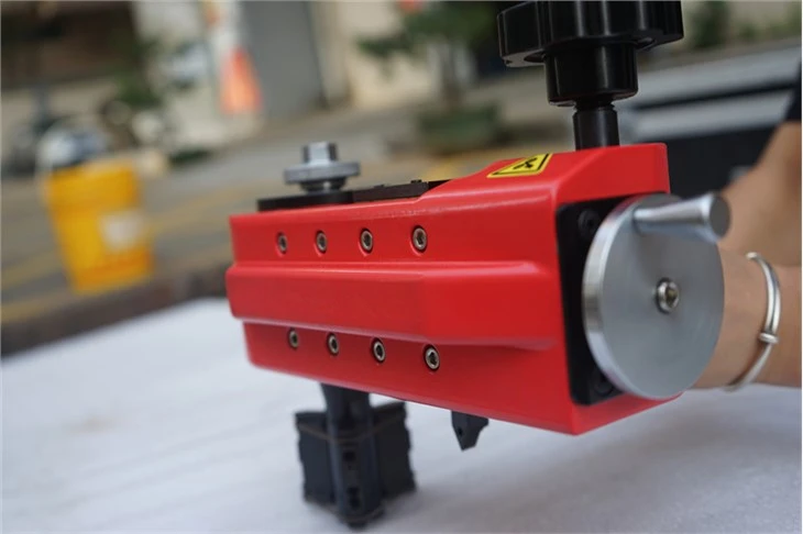 Manual Power MFM350 Flange Facer Mini Flange Facing Machine